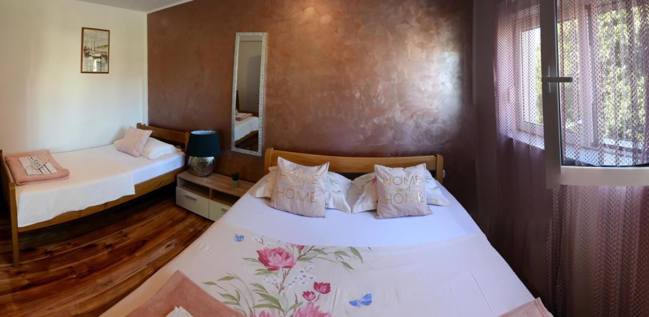 Apartman M&S Biograd Na Moru Bagian luar foto